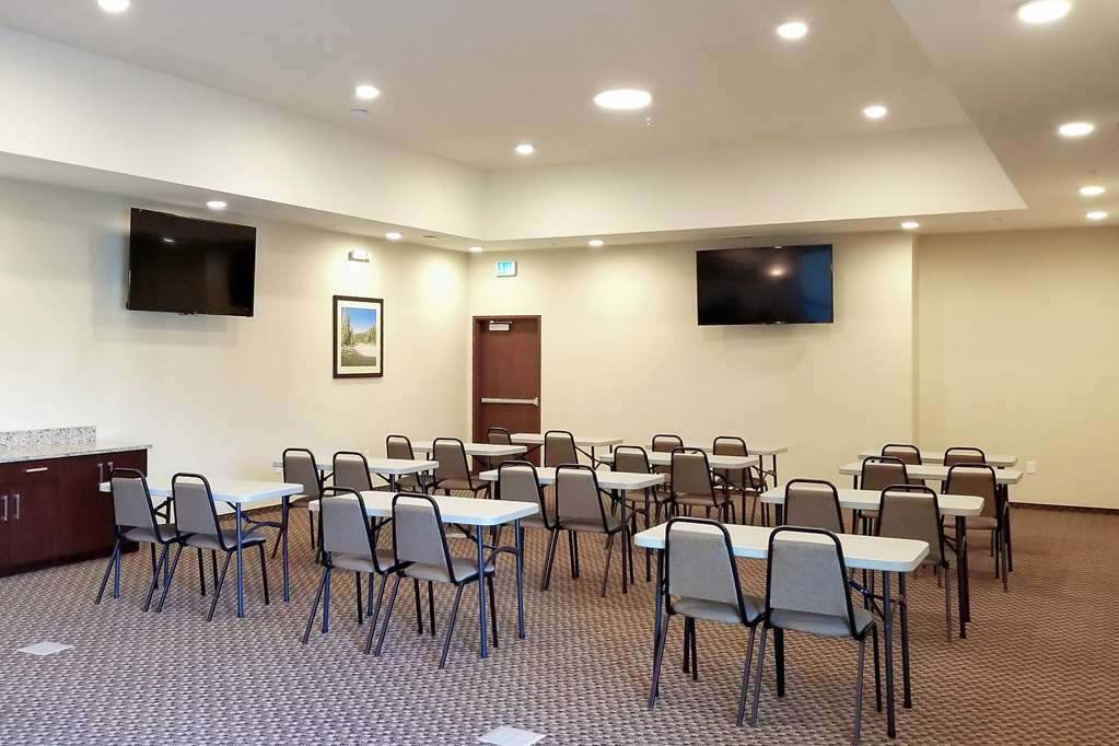 Comfort Suites Burlington Near I-5 Удобства фото